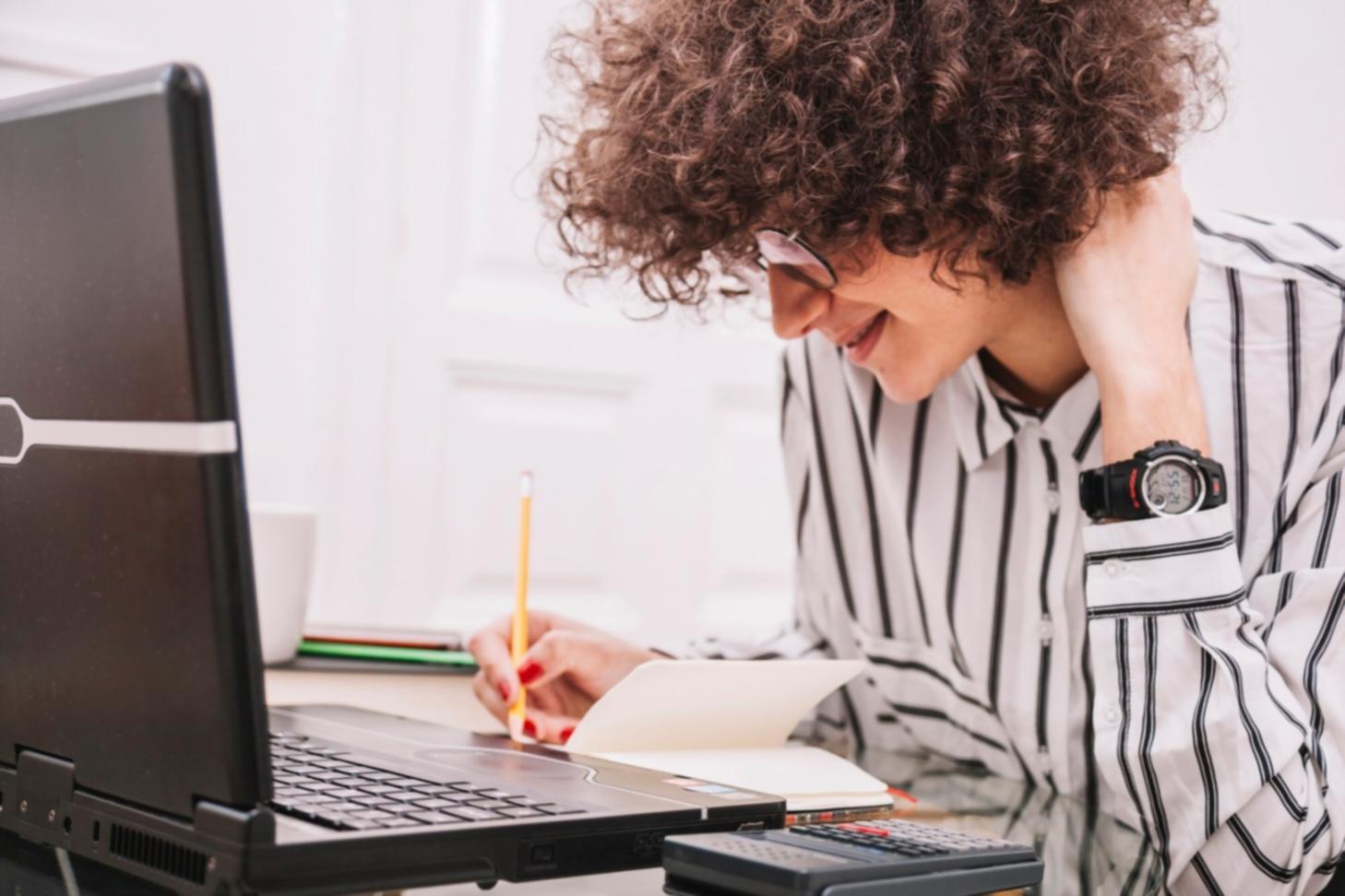 Financial analysis workspace